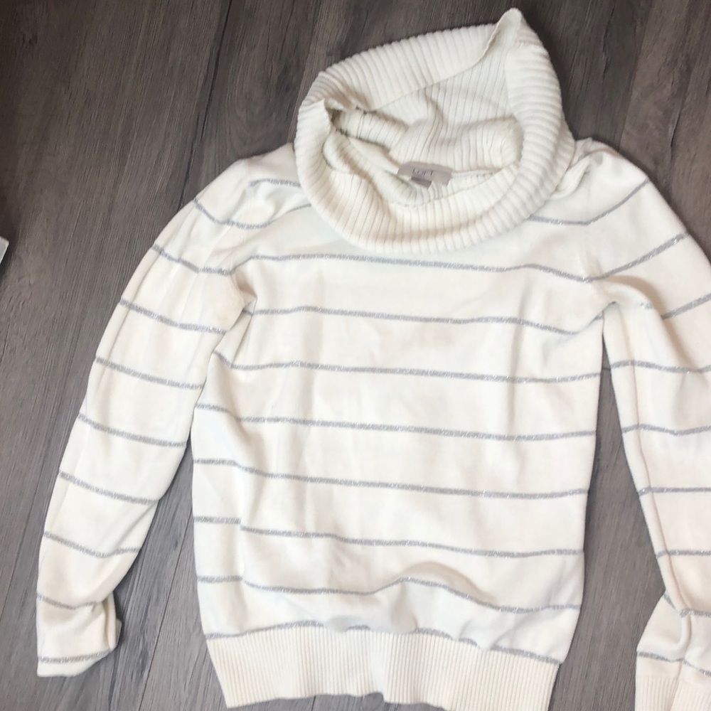 Ann Taylor LOFT cream and silver cow neck sweater